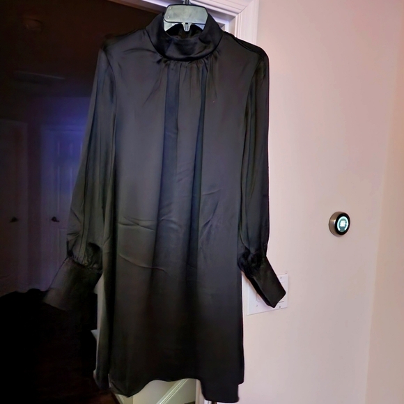 Women's Black H&M Dress 55% Polyester - Picture 1 of 3